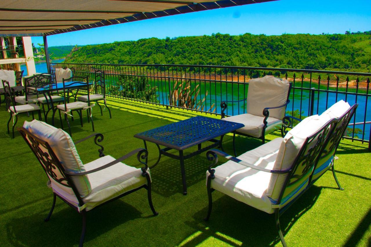 Casa Blanca Hotel Сиудад дел Есте Екстериор снимка