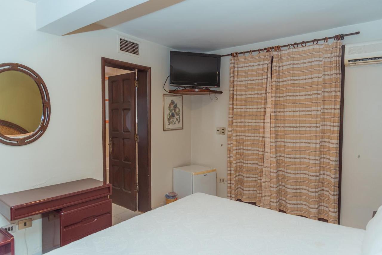 Casa Blanca Hotel Сиудад дел Есте Екстериор снимка