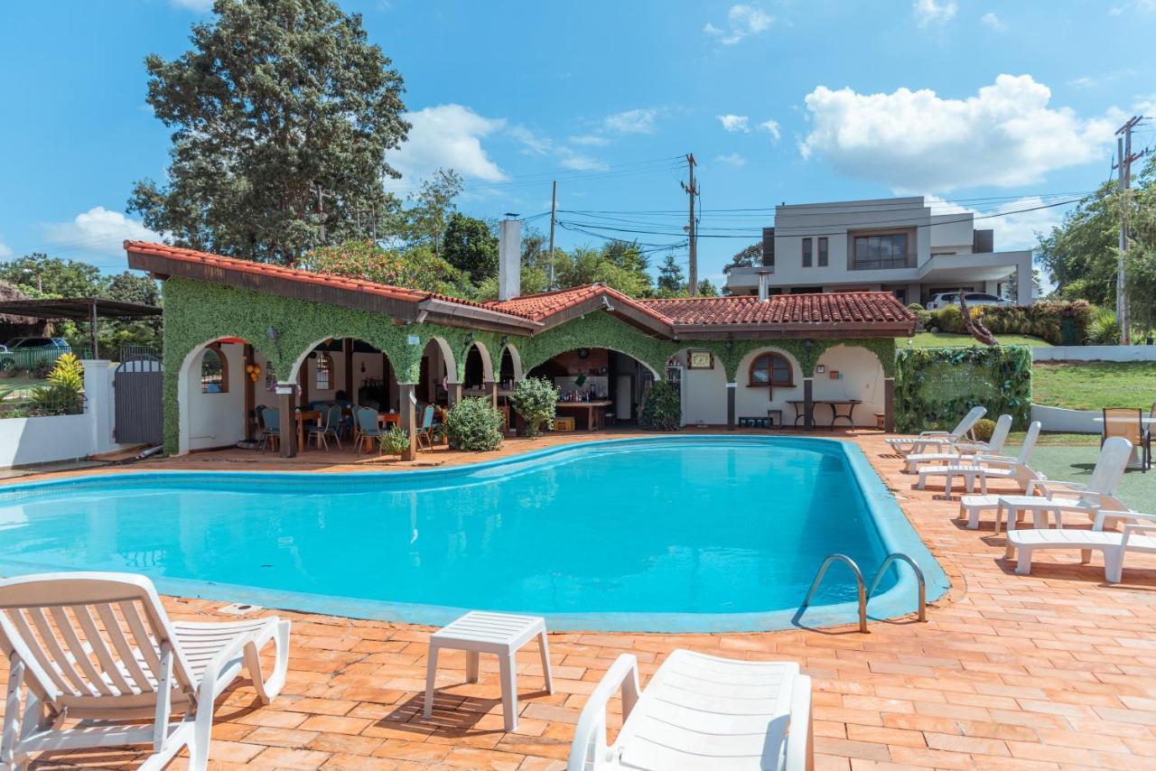 Casa Blanca Hotel Сиудад дел Есте Екстериор снимка